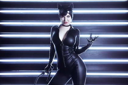 Catwoman Cosplay Photo Set